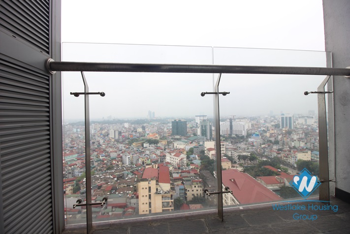 Superb studio apartment for rent in Lancaster, close to French school and Ngoc Khanh lake